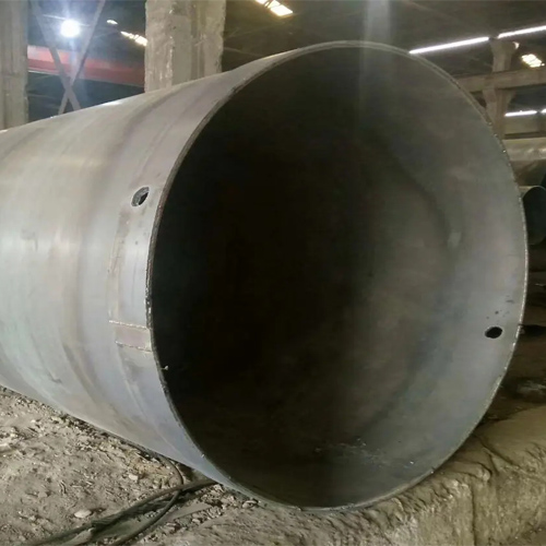 选择贺州钢护筒的材质时，主要考虑哪些因素