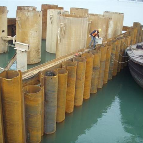 贺州钢护筒现场安装